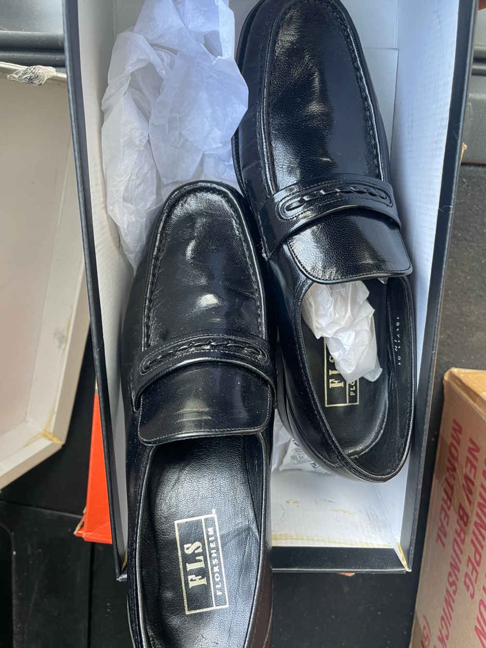 Black Leather Men’s Penny Loafers